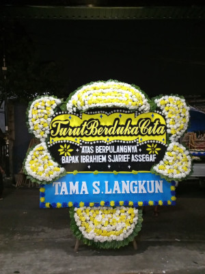 Papan Bunga Duka di Mongpok